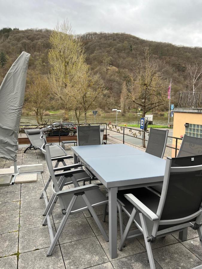 Ferienhaus Moselblick Am Kapellchen Ediger-Eller Luaran gambar