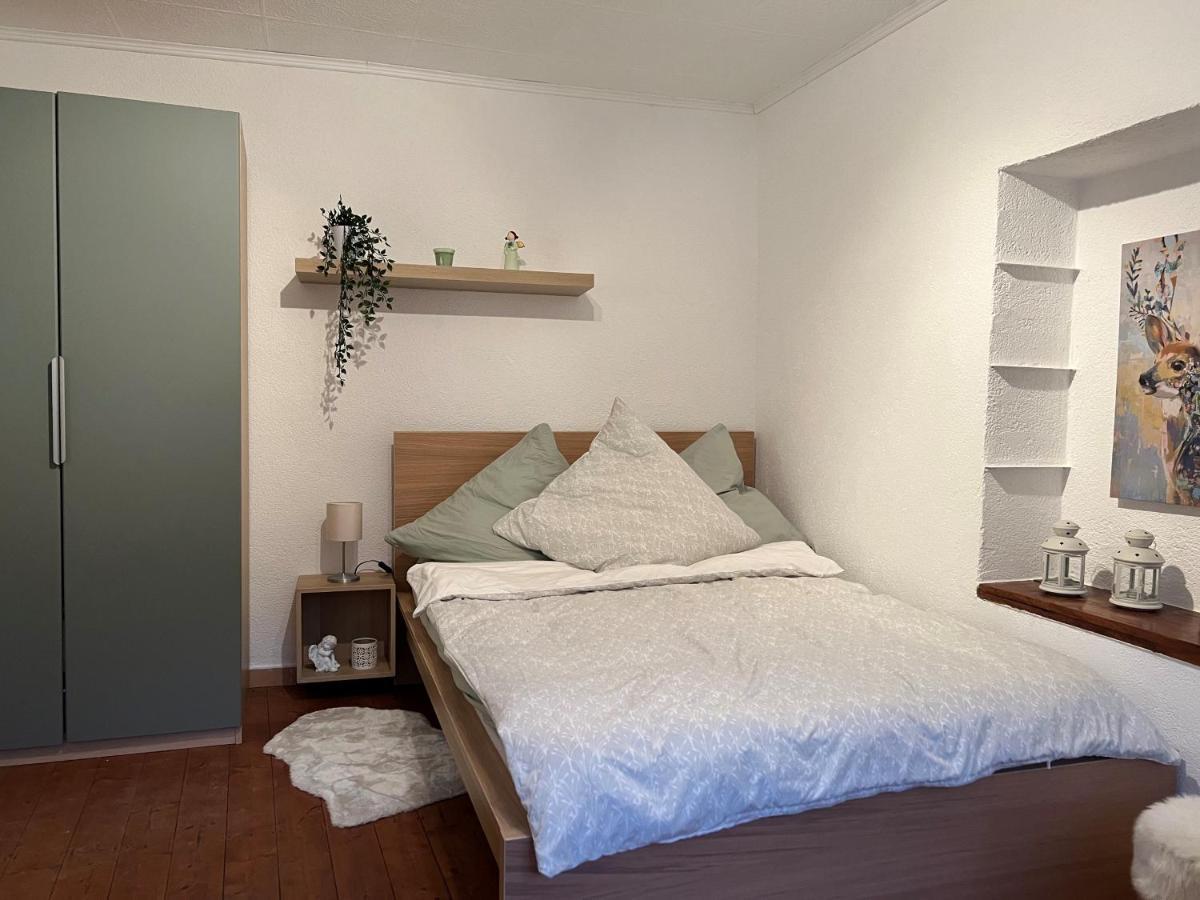 Ferienhaus Moselblick Am Kapellchen Ediger-Eller Luaran gambar